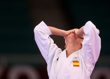 Sandra Sánchez llora de emoción.