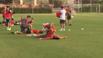 Entrenamiento duro para el Sevilla.