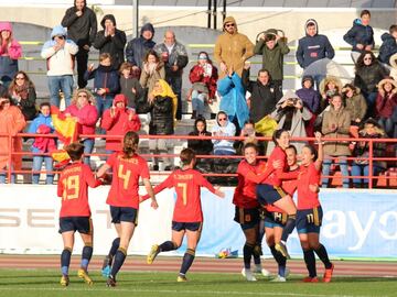 España ganó 2-1 a Brasil..