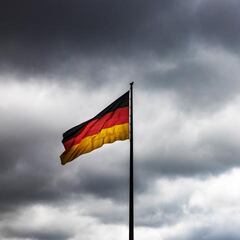 Alemania busca trabajadores españoles con sueldos de más de 2.000 euros: incluye gastos de viaje y habitación subvencionada