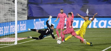 Gol anulado a Jovic, por fuera de juego de Benzema que le dio el ltimo pase. 

