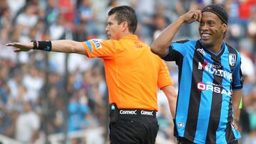 Ronaldinho, Querétaro