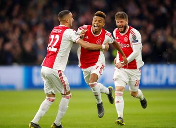 David Neres empata el partido, gol 1-1