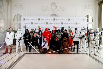 Personas disfrazadas de personajes de la Star Wars en la presentacin de la San Diego Comic-Con.  