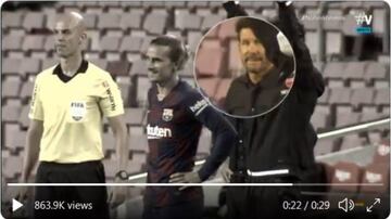 Simeone se muerde el labio en gesto de incredulidad.