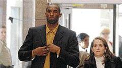 Primer careo de Kobe Bryant frente al juez