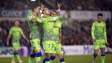 Sergio Le&oacute;n celebra su gol al Racing de Santander.