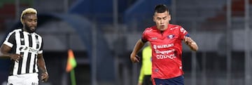 Moisés Villarroel, en el duelo entre Jorge Wilstermann y Ceará, por Copa Sudamericana 2021.