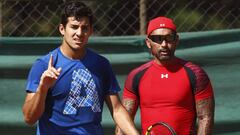 Christian Garin junto a Marcelo Rios, durante entrenamiento de Chile antes de la serie contra Republica Dominicana por Copa Davis. 
 Marcelo Hernandez/Photosport