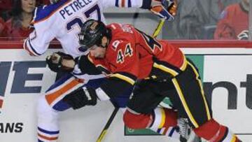 <b>MUY FÍSICO. </b>El hockey hielo es un deporte de mucho contacto.