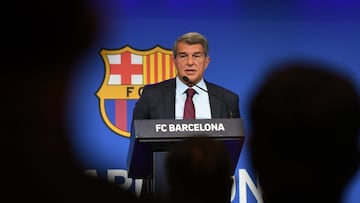 Laporta responde en directo al tuit de Tebas: "Hola Javier, ..."