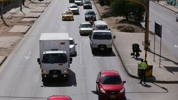 Pico y placa en Bogot&aacute; y Medell&iacute;n hoy, martes 30 de noviembre. Conozca los horarios y el funcionamiento de la medida en las principales ciudades del pa&iacute;s.