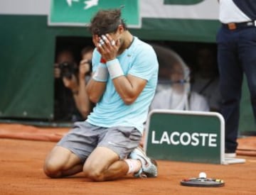 Rafael Nadal celebra su noveno triunfo en París.