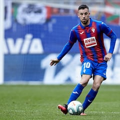 Cárcel acelera en los fichajes: de Pere Pons a Edu Expósito