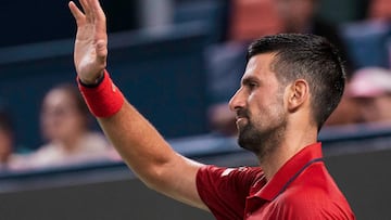 Shanghai (China), 03/10/2025.- Novak Djokovic of Serbia reacts during his Men's Singles match against Marin Cilic of Croatia at the Shanghai Masters tennis tournament in Shanghai, China, 03 October 2025. (Tenis, Croacia) EFE/EPA/ALEX PLAVEVSKI