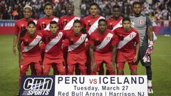 Uno x uno: Cáceda dejó un error y Farfán dio una lección