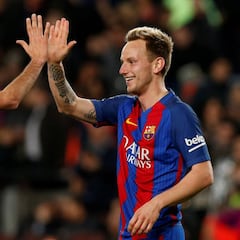 Tranquilidad ante el interés del PSG por Busquets y Rakitic