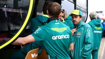 NORTHAMPTON, ENGLAND - JULY 06: Fernando Alonso of Spain and Aston Martin F1 Team at the pit wall prior to the F1 Grand Prix of Great Britain at Silverstone Circuit on July 06, 2025 in Northampton, England. (Photo by Zak Mauger/LAT Images)
2223796962
Colour Image, Horizontal, sport, motorsport, formula one racing