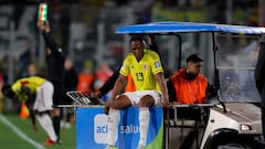 Yerry Mina en un partido de Selección Colombia.