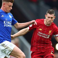 Milner salva el pleno de victorias del Liverpool