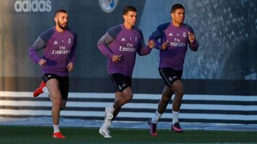 Benzema se une al grupo y podría ser titular ante el Atlético