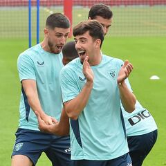 Lezama: Nico Serrano vuelve al grupo y Lekue evoluciona