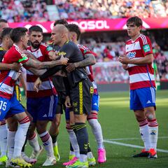 El Granada de Alexander Medina no despega