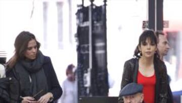 Gina González, tras Di Stéfano, en una imagen reciente.