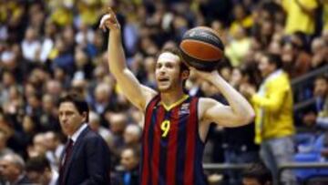 El gigante Marjanovic examina a los pívots del Barcelona