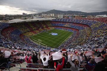 El partido de Champions entre Barcelona y Real Madrid ha batido el récord mundial de asistencia a un partido de fútbol femenino con 91.553 espectadores. El aspecto del Camp Nou era espectacular. 