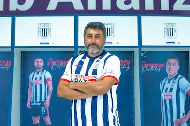 Ex DT de la Roja da el salto al extranjero y vuelve al club donde es leyenda: “Es un sueño”
