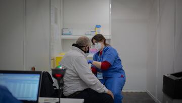 Vacunación Argentina: cuál es el cronograma para recibir las credenciales y cómo saber cuándo recibiré el mío