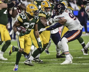 Aaron Rodgers back to MVP levels as toe injury looms large