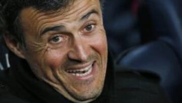 Luis Enrique, en el banquillo.