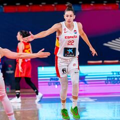 María Conde, la chica de la sonrisa puesta rompió el maleficio