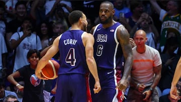 l momento en el que LeBron es elegido para portar la bandera en París 2024
