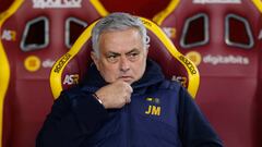 ROME, ITALY - JANUARY 15: Jose Mourinho Head Coach of AS Roma looks on prior to the Serie A match between AS Roma and ACF Fiorentina at Stadio Olimpico on January 15, 2023 in Rome, Italy. (Photo by Matteo Ciambelli/DeFodi Images via Getty Images)