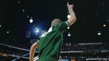 El alero de los Celtics consigui&oacute; su tercer t&iacute;tulo consecutivo del torneo en la casa de los Bulls tras imponerse a Dale Ellis en la final del evento.
