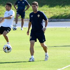 El Almería disputará cuatro o cinco amistosos durante el parón