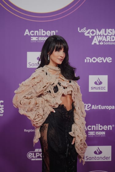 La cantante Aitana, en la alfombra roja de los Premios Los40 Music Awards Santander 2025.