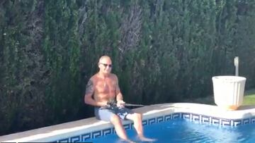 Gascoigne hace de las suyas en Benidorm