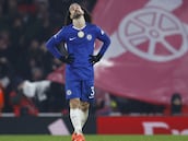 Cucurella también cae