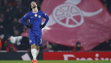LONDON (United Kingdom), 03/02/2026.- Marc Cucurella of Chelsea looks disappointed after conceding the 1-0 goal during the English EFL Cup semi-final second leg soccer match between Arsenal FC and Chelsea FC, in London, Britain, 03 February 2026. (Reino Unido, Londres) EFE/EPA/TOLGA AKMEN EDITORIAL USE ONLY. No use with unauthorized audio, video, data, fixture lists, club/league logos, 'live' services or NFTs. Online in-match use limited to 120 images, no video emulation. No use in betting, games or single club/league/player publications.