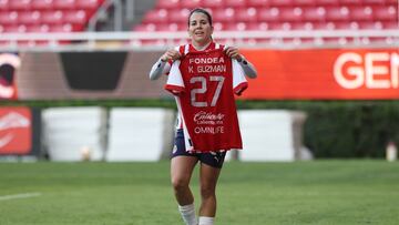 Licha Cervantes celebra su gol frente al León, esto en su regreso a las canchas tras varias semanas fuera