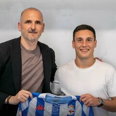 Nájera hasta 2027, el Depor se asegura otra perla de Abegondo