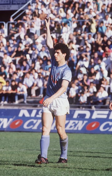 Delantero brasileño que anotó 47 goles en 92 partidos. Fue pichichi de segunda con el club celeste en 19887