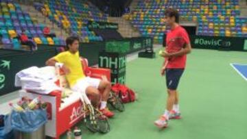 Moyá alecciona a Verdasco.