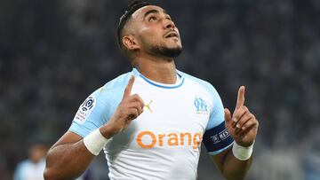 Olympique de Marseille&#039;s French forward Dimitri Payet celebrates after scoring the second goal during the French L1 football match between Olympique de Marseille (OM) and Toulouse at the Velodrome stadium, in Marseille, on August 10, 2018. (Photo by 