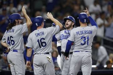 Ranking por nómina: 4
Promedio de bateo: .257
Promedio de efectividad: 3.37
Dodgers lograron nuevo récord de victorias de la franquicia en temporada regular con 106 y ganaron un pase automático a la Serie Divisional de la Liga Nacional al quedarse con la División Oeste.