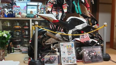 Visita al santuario y tumba de Shoya Tomizawa